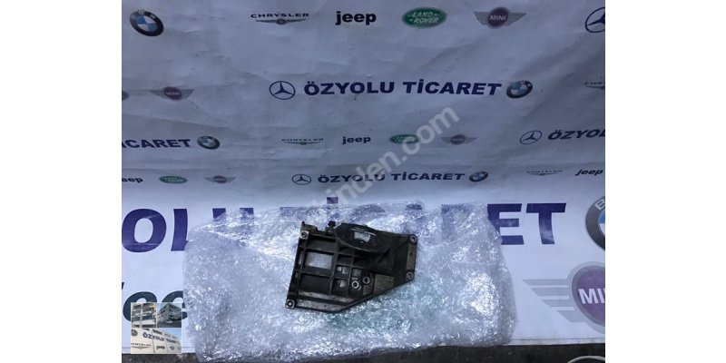 Çıkma RANGE ROVER 4.6 HSE 1996-2001 ARASI KLİMA KOMPRESÖR AYAĞI 0010319 Parça