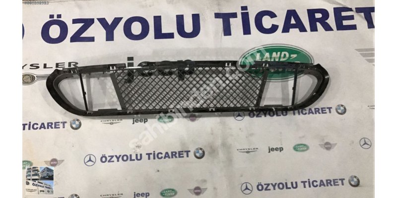 Çıkma BMW 5 SERİSİ E60 M PAKET TAMPON IZGARA 7896589 Parça