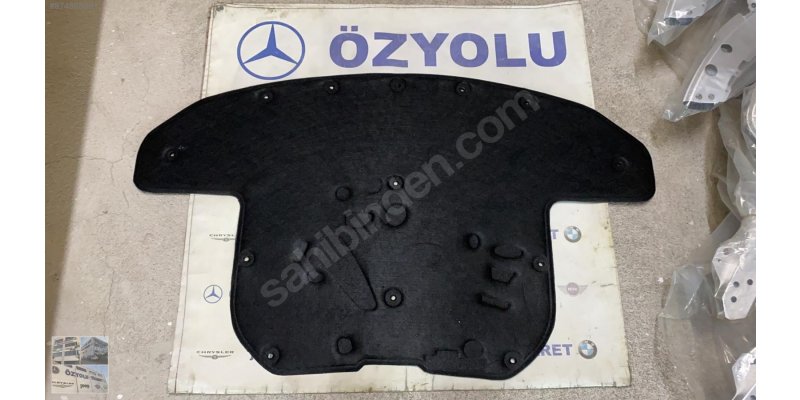 Çıkma MERCEDES W205 C SERİSİ BENZİNLİ MOTOR KAPUT İÇ KEÇESİ 0010330 Parça