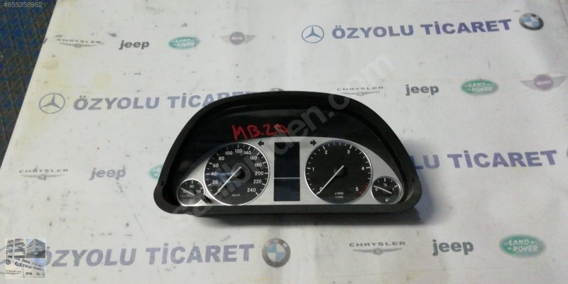 Çıkma Mercedes w245 b serisi gösterge saati A1694402411 Parça