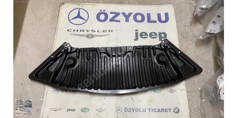 Çıkma MERCEDES W204 C SERİSİ ÖN TAMPON ALT MUHAFAZA 0010340 Parça