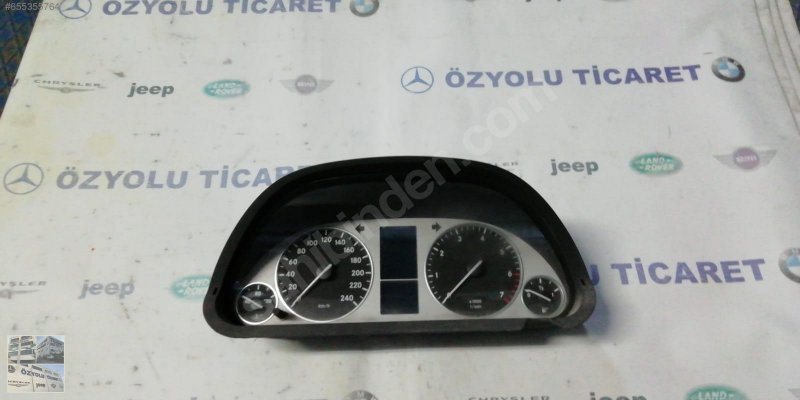 Çıkma Mercedes w169 b serisi gösterge saati A1695400448 Parça