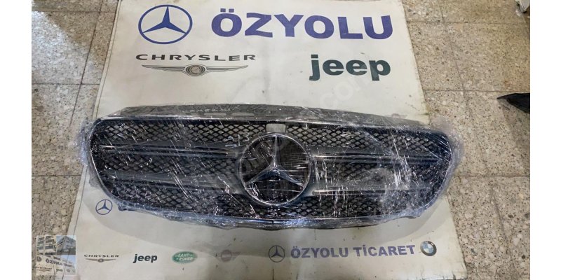 Çıkma MERCEDES W213 E SERİSİ KAMERALI ÖN PANJUR 0010386 Parça