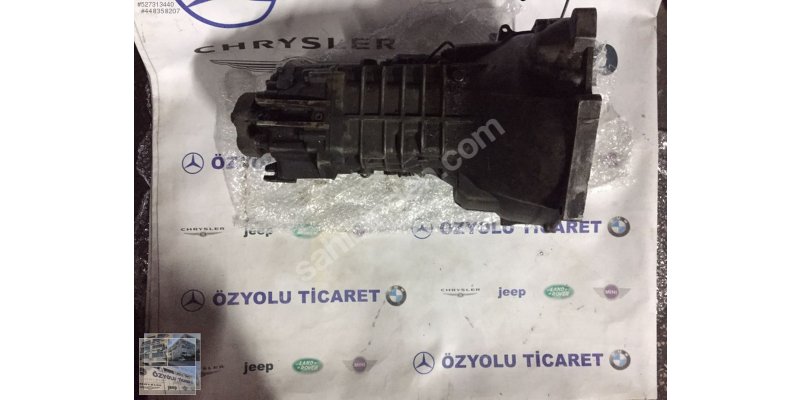 Çıkma BMW 3 SERİSİ E30 316 318 ŞANZIMAN 2400013091  Parça