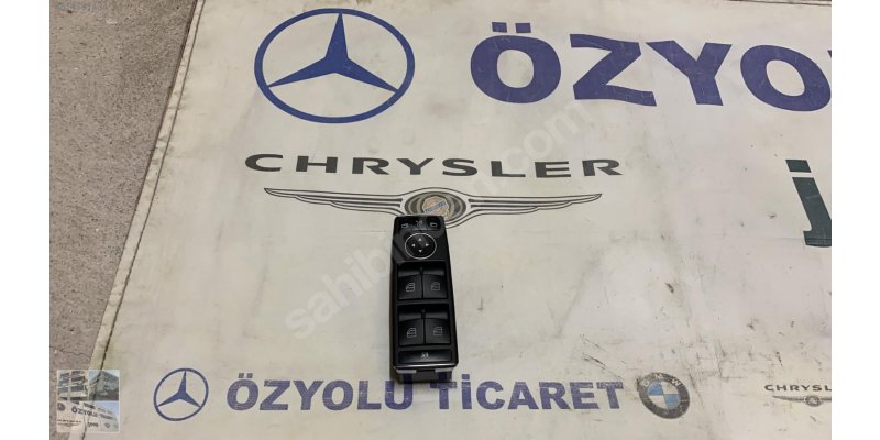 Çıkma MERCEDES W204 C SERİSİ SOL ÖN CAM KUMANDASI 0010345  Parça