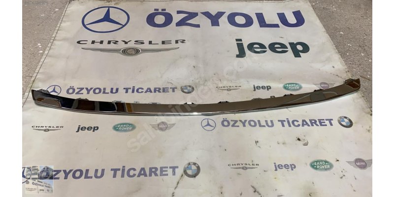 Çıkma MERCEDES W212 E SERİSİ MAKYAJLI ÖN TAMPON ORTA NİKELAJI 0010380 Parça