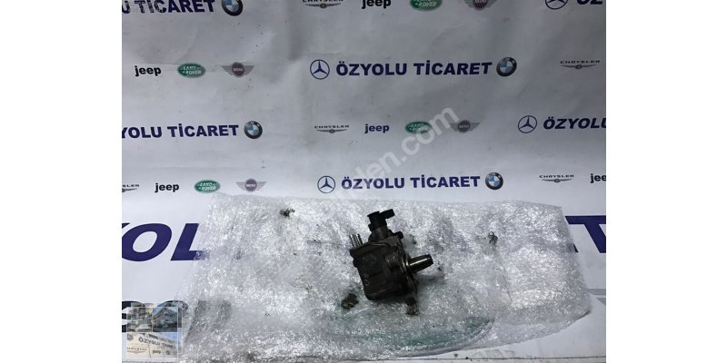 Çıkma BMW 3 SERİSİ E90 2.0 DİZEL MAZOT POMPASI 0010593 model 2004 2013 (0312 354 55 10) Parça