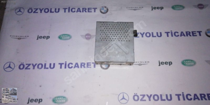 Çıkma Mercedes w211 e serisi amfi A2118206889 Parça