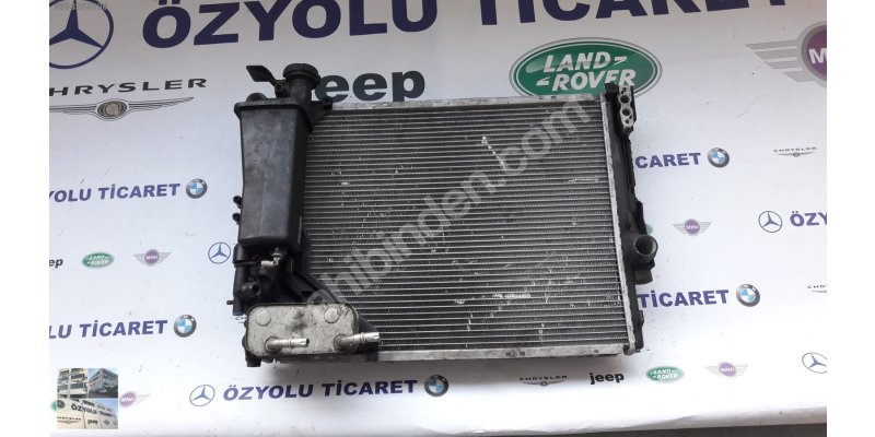 Çıkma BMW 3 SERİSİ E46 D SU RADYATÖRÜ 00101000 Parça