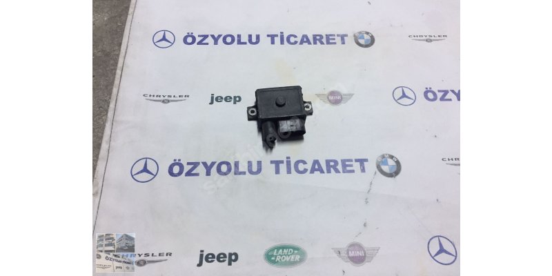 Çıkma bmw 1 serisi e87 2.0 diesel n47 motor ısıtma beyni 7798000 Parça