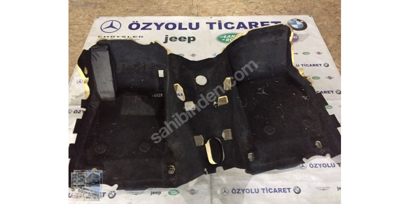 Çıkma BMW 1 SERİSİ F20 ÖN TABAN HALISI 0010851 Parça