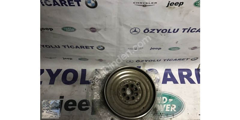 Çıkma MERCEDES A SERİSİ W176 A180 A200 A250 270 MOTOR VOLANT 0010978 Parça