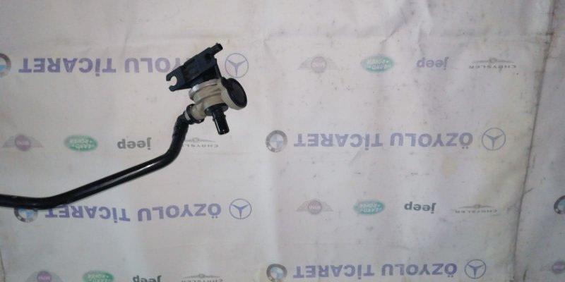 Çıkma Bmw i8 depo havalandırma ventili 730394904 Parça