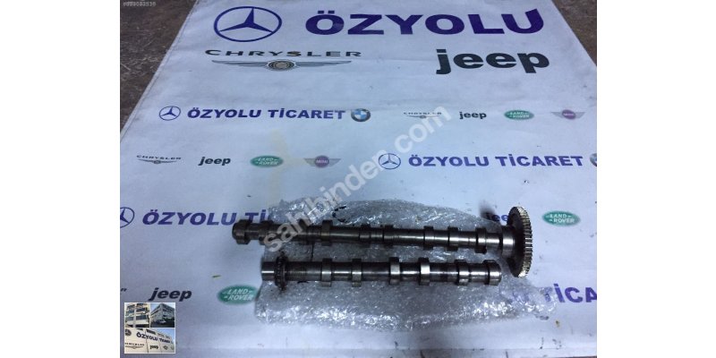 Çıkma RANGE ROVER SPORT 2.7 HSE DİESEL SAĞ VE SOL EKSANTRİK MİLİ 0010468 Parça