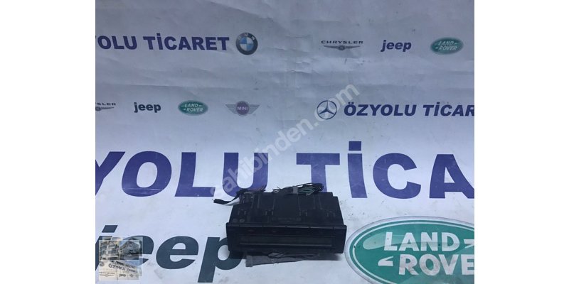 Çıkma MERCEDES C W202 KLİMA KUMANDA PANELİ-2028301186 Parça