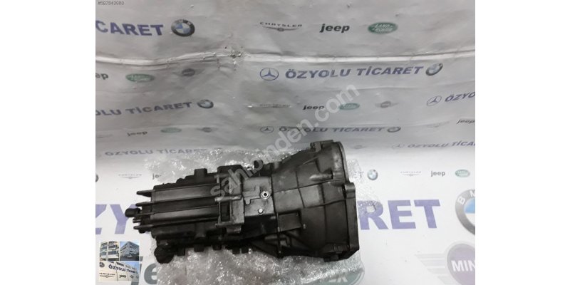 Çıkma BMW 1 E87 120 DİESEL 6 İLERİ DÜZ VİTES ŞANZIMAN 2170017897 Parça