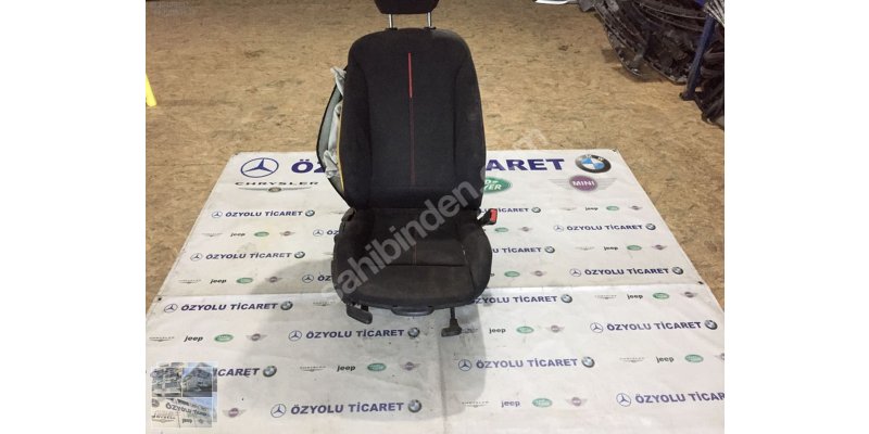 Çıkma BMW 1 SERİSİ F20 SAĞ ÖN KOLTUK 0010699 Parça