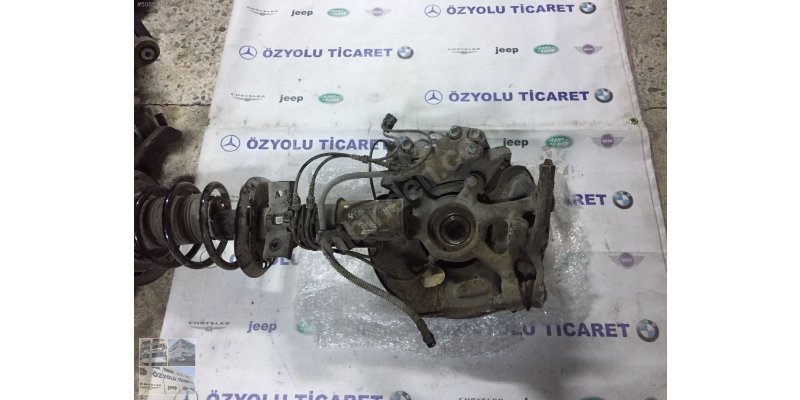 Çıkma MERCEDES E SERİSİ W212 E350 4MATIC SAĞ ÖN TAŞIYICI KOMPLE 0010693 Parça