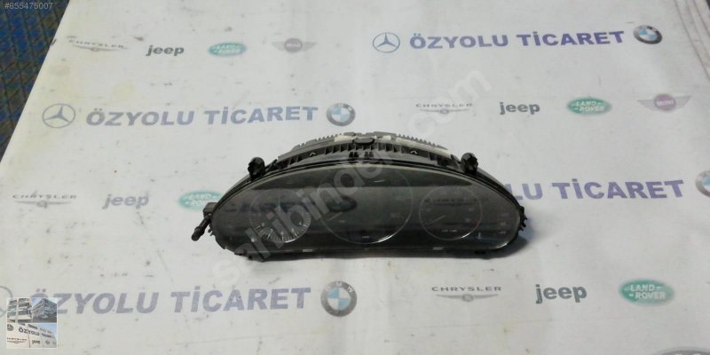 Çıkma Mercedes w211 e serisi gösterge saati A2115408411 Parça