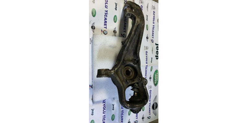 Çıkma MERCEDES W166 ML SAĞ ÖN TAŞIYICI Parça