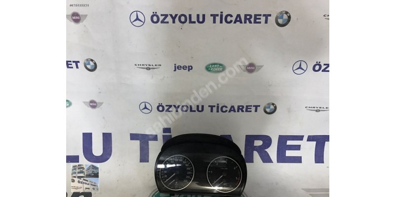 Çıkma BMW 3 E90 E92 E93 GÖSTERGE SAATİ-812260201  Parça
