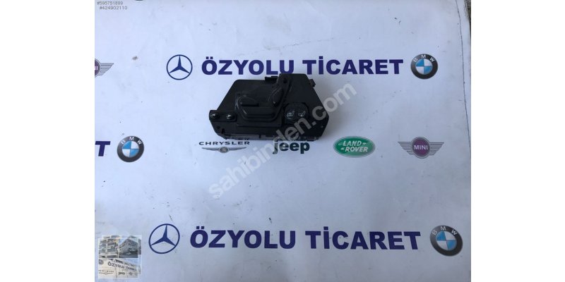 Çıkma MERCEDES S W220 SAĞ KOLTUK HAREKET DÜĞMESİ 2208218451 Parça