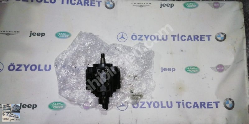 Çıkma BMW E53 X5 3.0 (DİESEL) yakıt pompası 2247798 Parça
