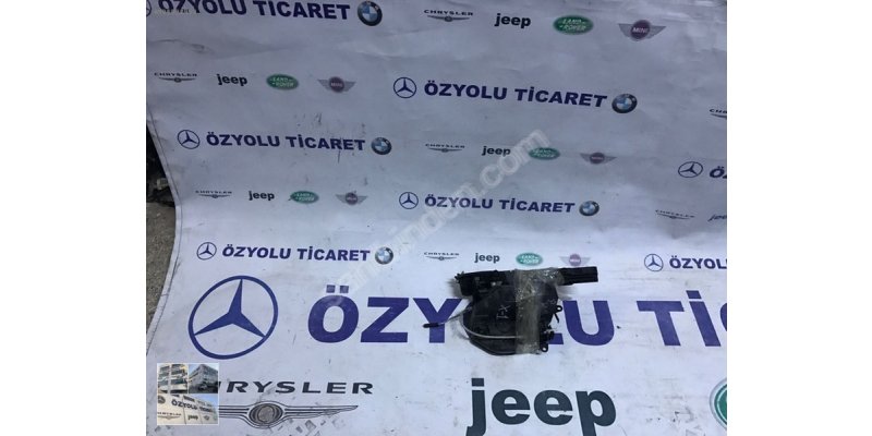 Çıkma BMW X1 E84 SAĞ ARKA KAPI KİLİDİ 0010185 Parça