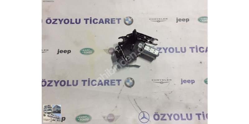 Çıkma MERCEDES GLA SERİSİ W156 BAGAJ SİLGİ MOTORU A1569068221 Parça