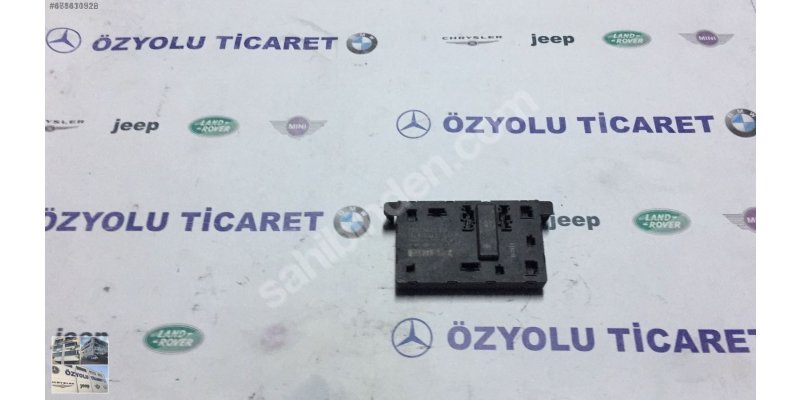 MERCEDES VİTO VİANO W639 SAĞ KAPI BEYNİ 6398200326