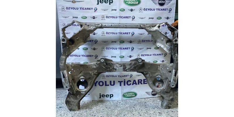 BMW X1 E84 Arka İter Motor Travers 3111 6780846