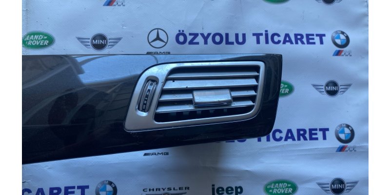 MERCEDES W218 CLS Sağ Havalandırma Izgara A2188300254