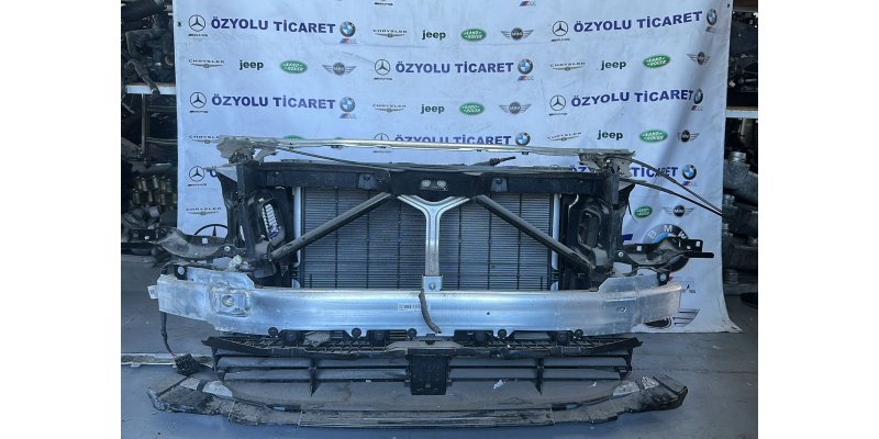 BMW G11-G12 7 Serisi Ön Panel Dolu Set
