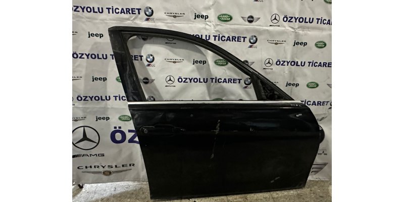 BMW F30 3 Serisi Sağ Ön Kapı Siyah 2012-2018