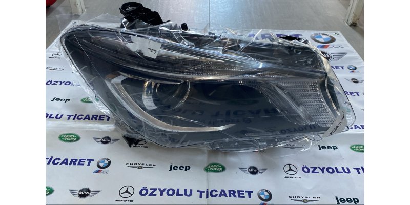 MERCEDES W117 CLA Sağ Xenon Far A1179066400