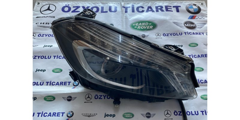 MERCEDES W176 A Serisi Sağ Zenon Far A1768201261