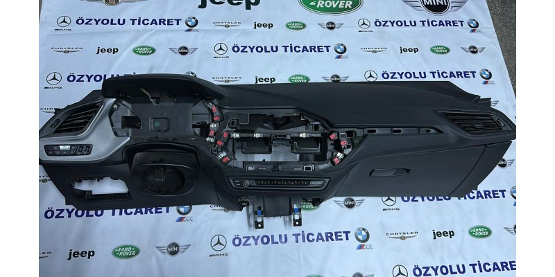 BMW F44 2 Gran Coupe Ön Göğüs Torpido