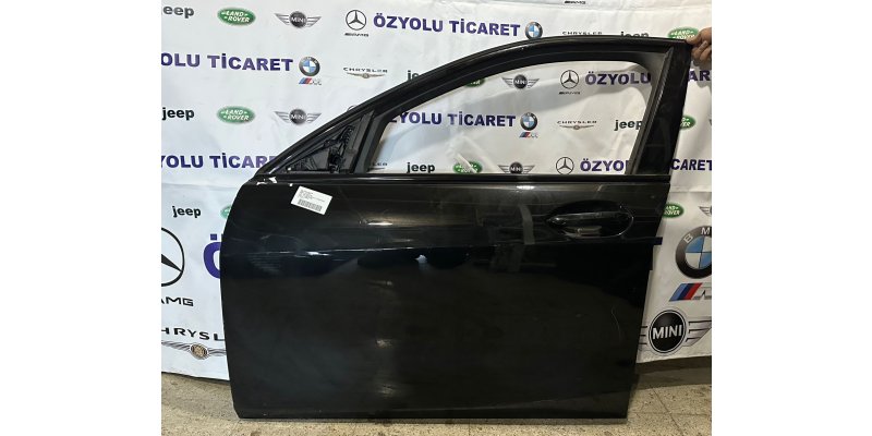 BMW F40 Yeni 1 Serisi Sol Ön Kapı Siyah Hatasız