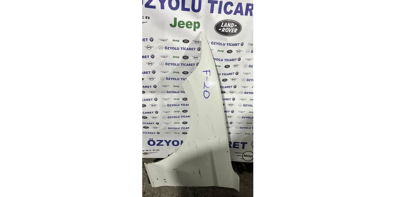 BMW F20 1 Serisi Sol Ön Çamurluk Beyaz Çıkma
