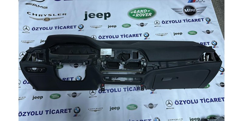 BMW G20 3 Serisi Siyah Head Up Göğüs Torpido