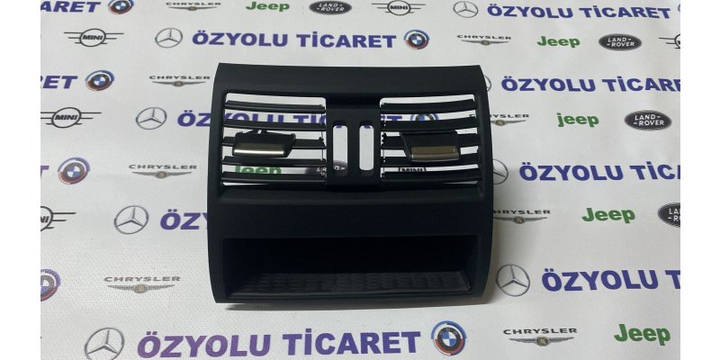 BMW F10 5 Serisi Arka Orta Havalandırma Menfez 9172167