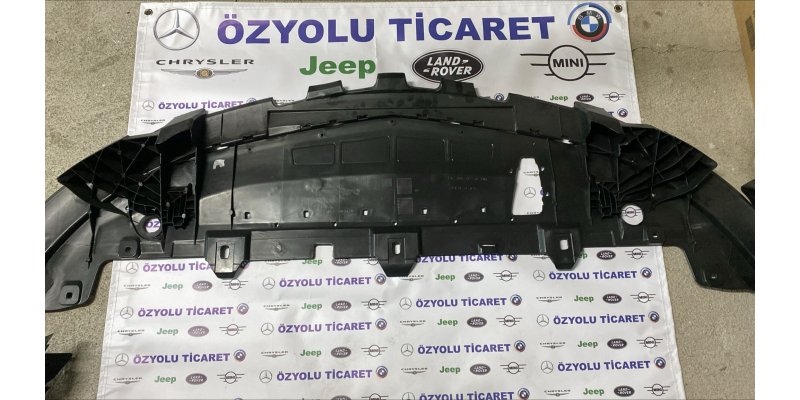 MERCEDES W176 A Serisi Amg Ön Tampon Muhafaza A1768850136