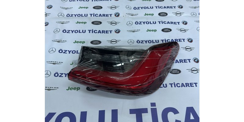 BMW G20 3 Serisi Sağ Arka Stop 7420450