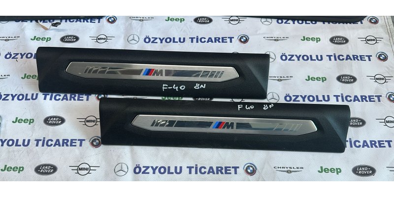BMW F40 1 Serisi Ön Eşik Plastiği M Paket