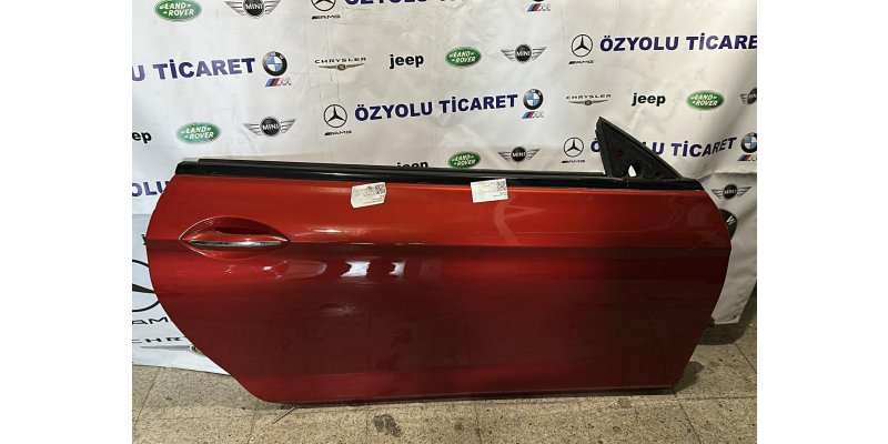 BMW M6 Coupe Cabrio Sağ Ön Kapı Hatasız