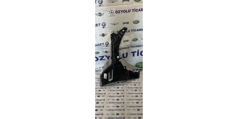 MINI F54 CLUBMAN SAĞ ÖN ÇAMURLUK SİYAH