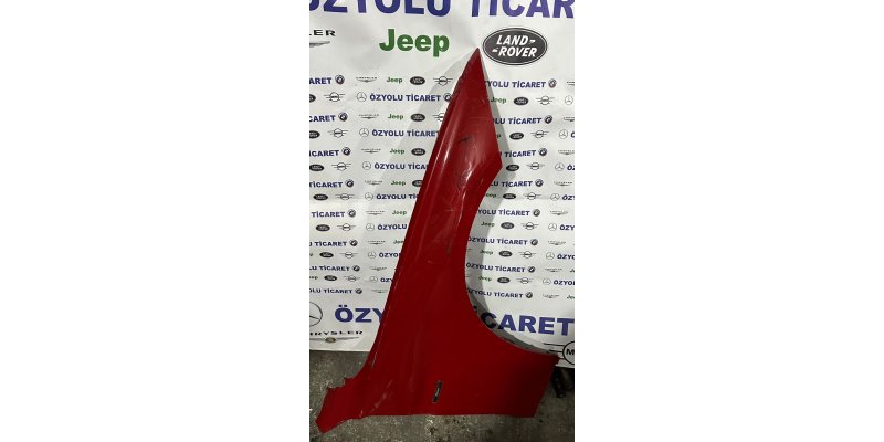 BMW F30 3 Serisi Sağ Ön Çamurluk Kırmızı