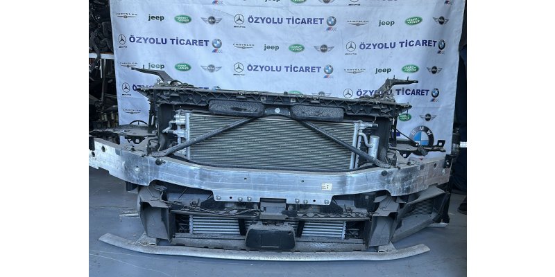 BMW F40 1 Serisi Dolu Ön Panel Radyatör Seti