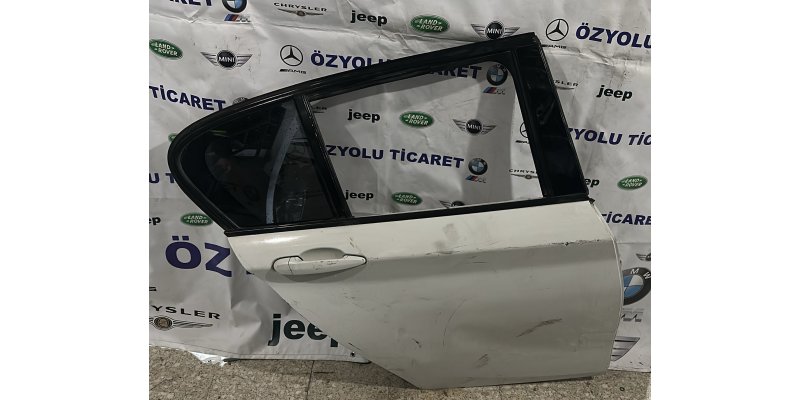 BMW F20 1 Serisi Sağ Arka Kapı Beyaz 2012-2018