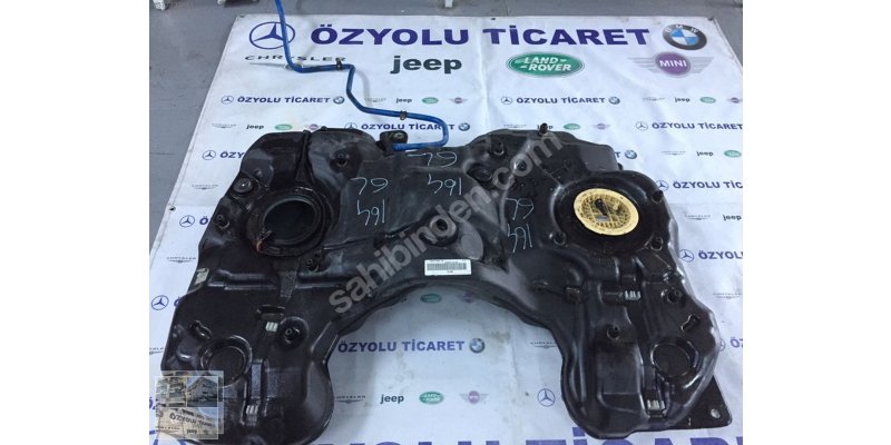 MERCEDES GL SERİSİ W164 YAKIT DEPOSU 001013
